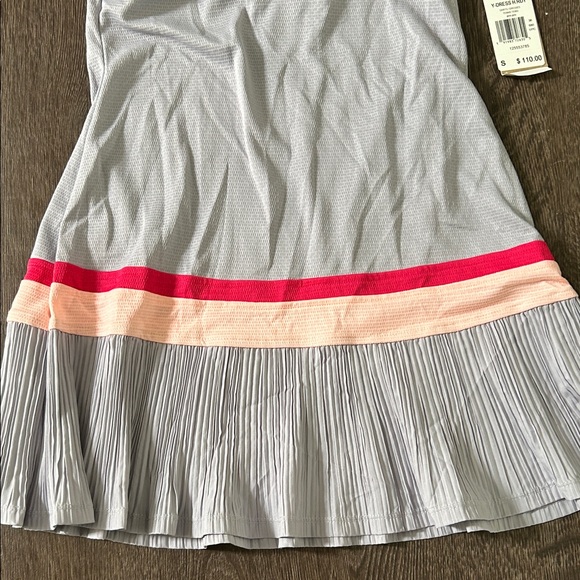 Adidas tennis Dress in Gray with Pink Highlights - Picture 4 of 7
